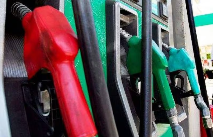 El alza del petróleo ya impacta combustibles.